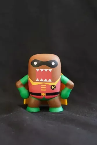 2” DC Universe Domo-Kun DOMO Mysterio Mini Vinyl Pop Figure--  Robin