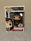 DC Wonder Woman (Wonder Woman) Christmas Funko Shop Ex Funko Pop #226 *RARE*