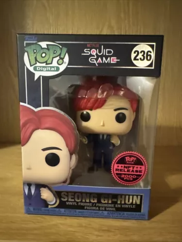 Funko  #236 Squid Game Seong Gi-Hun Legendary With Protector