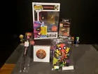 Funko Gamestop Exclusive  Bucket List Box #887 Artist Deadpool Glow in the Dark!