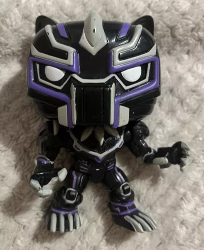 FUNKO POP  Black Panther #830 MARVEL AVENGERS mech strike. BOBBLE-HEAD.