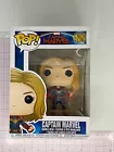 Funko POP! Captain Marvel #425 Vinyl Figure E01