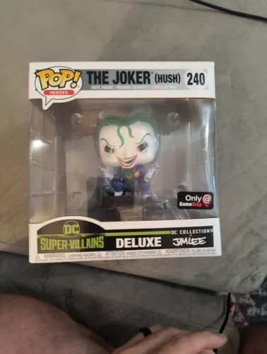 Funko Pop!  DC Super Villains The Joker (Hush) #240 Jim Lee GameStop Exclusive