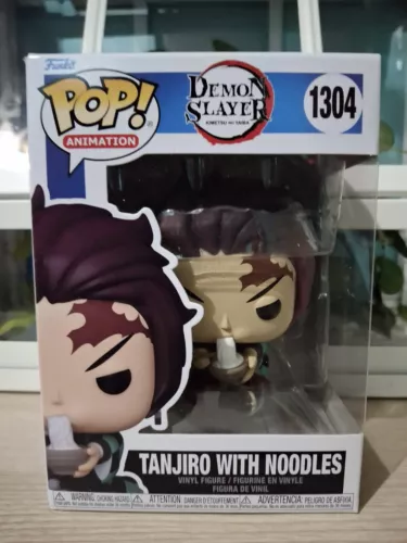 Funko Pop!  Demon Slayer Tanjiro With Noodles #1304 With Protector