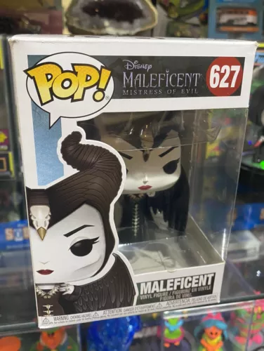 Funko Pop! Disney: Mistress Of Evil -  Maleficent #627 with Soft Protector