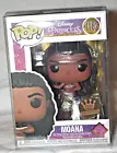 FUNKO POP! DISNEY PRINCESS #1162 MOANA GOLD W/ PIN FUNKO EXCLUSIVE W/ PROTECTOR