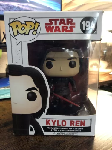 Funko Pop! Disney STAR WARS THE LAST JEDI - KYLO REN #194