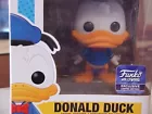 Funko Pop! Donald Duck #984 Disney Mickey & Friends Hollywood Store Exclusive!!