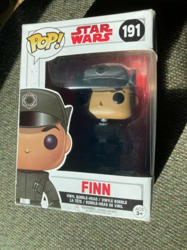 Funko Pop - Finn in Disguise Star Wars Vinyl Bobble Head #191 New in Box