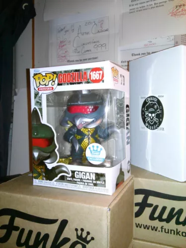 Funko Pop! *FREE Protector* GIGAN 1667 *NEW* MINT/NM Godzilla 70th Anniversary