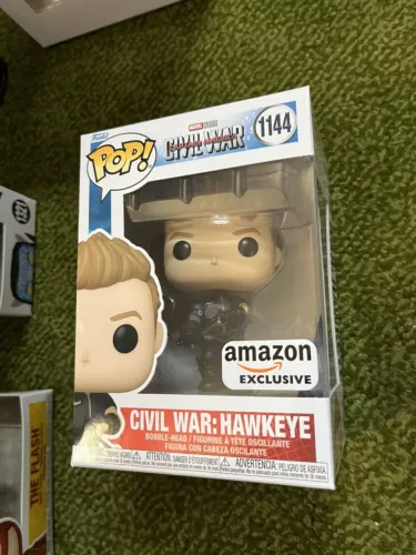 Funko Pop: Marvel - Civil War: Hawkeye #1144 - Amazon Exclusive