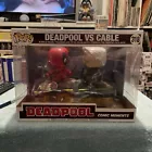 Funko - POP Marvel: Comic Moments - Deadpool vs. Cable #318