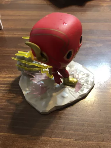 Funko Pop! Moments: DC Comics - The Flash (Jim Lee) #268 GameStop - No Box