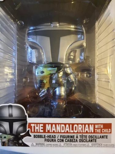 funko pop star wars The Mandalorian with The Child 380