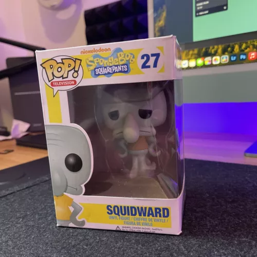 Funko Pop! TV: Spongebob Squarepants Squidward #27 Vinyl Figure + STACK H02