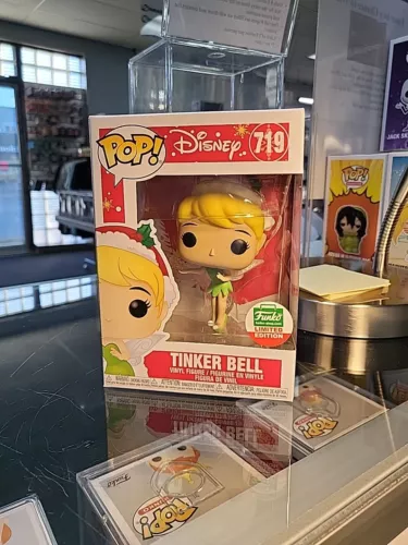 Funko Pop! Vinyl: Disney Tinker Bell Funko (Exclusive) #719 Ships With Protector