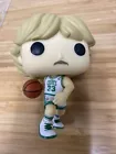 Funko Pop! Vinyl Larry Bird (Celtics home) #77