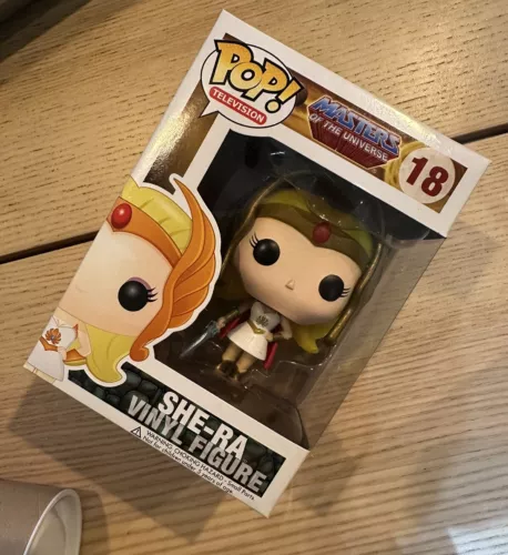 Funko Pop! Vinyl: Masters of the Universe - She-Ra #18