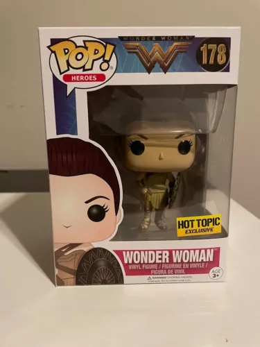 Funko Pop! Wonder Woman #178 Wonder Woman Hot Topic Exclusive with Protector