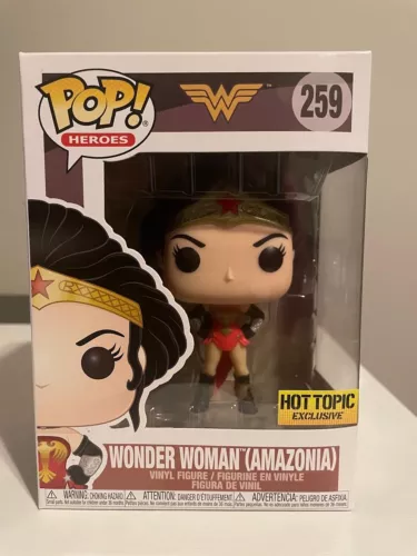 Funko Pop! Wonder Woman #259 Wonder Woman (Amazonia) HT Exclusive w/Protector