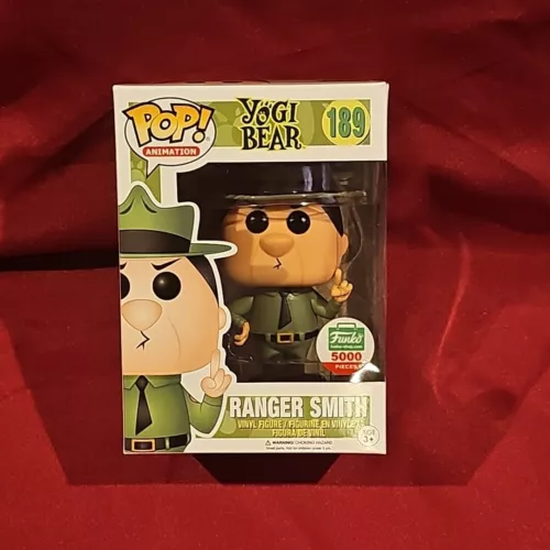 Funko POP! Yogi Bear: Ranger Smith #189 Funko Shop Exclusive + Protector^