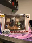 Funko Star Wars Television Moment #390 The Mandalorian With The Child (Grogu)