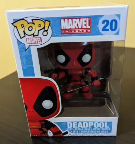 Marvel Universe Deadpool #20 Funko Pop