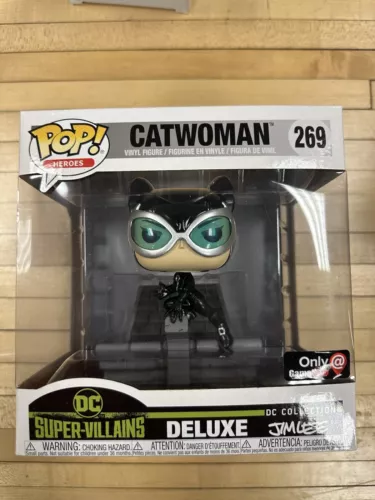 New Funko Pop DC Super Villains Deluxe Jim Lee Catwoman GameStop Exclusive #269