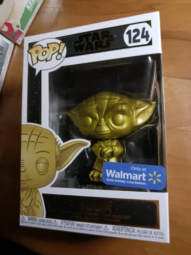 NEW▪Funko Pop! STAR WARS•Metallic Gold YODA #124 •Walmart Exclusive• BOBBLEHEAD