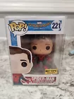 Spiderman 221 Homecoming Hot Topic Exclusive Pop Funko Marvel / With Protector.