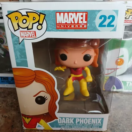 VAULTED Funko POP Marvel Universe X-Men 22 Dark Phoenix with PROTECTOR - DAMAGED