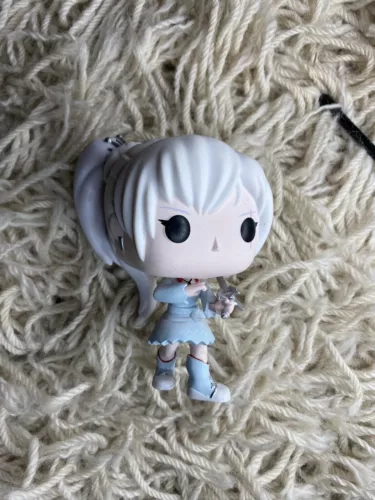 Weiss Schnee Funko Pop Vinyl RWBY Vaulted #587